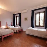 Dell'oca Bianca Ξενοδοχείο 3*