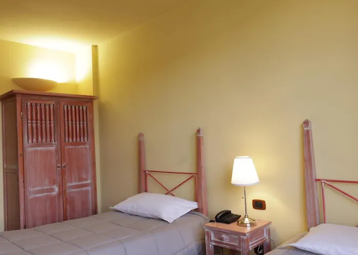 Dell'oca Bianca Como