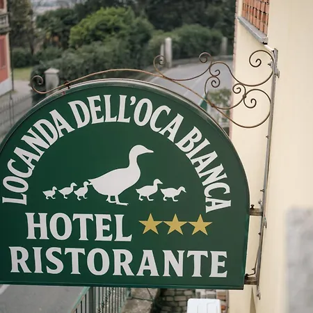 Dell'oca Bianca 3* Como