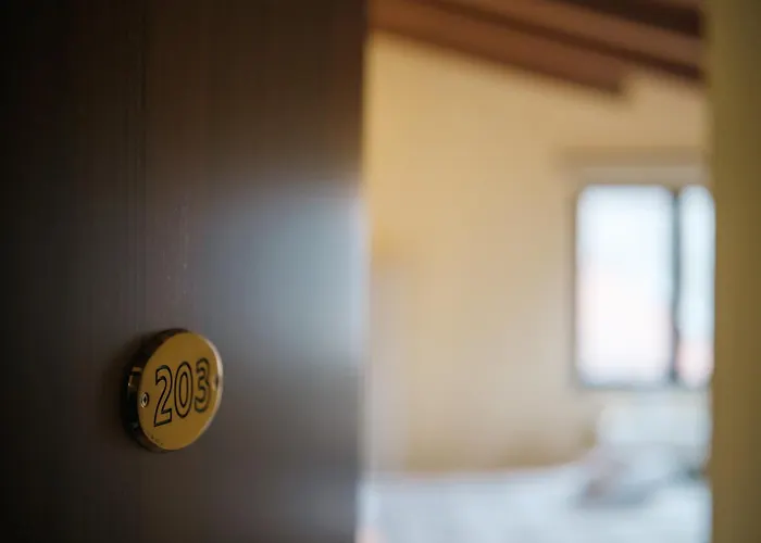 Dell'oca Bianca 3* コモ